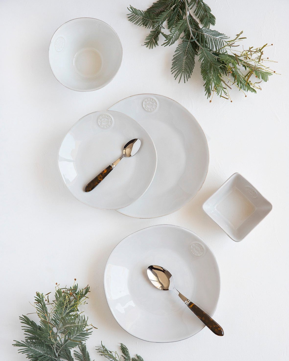 Nova White 13-teiliges Geschirrset