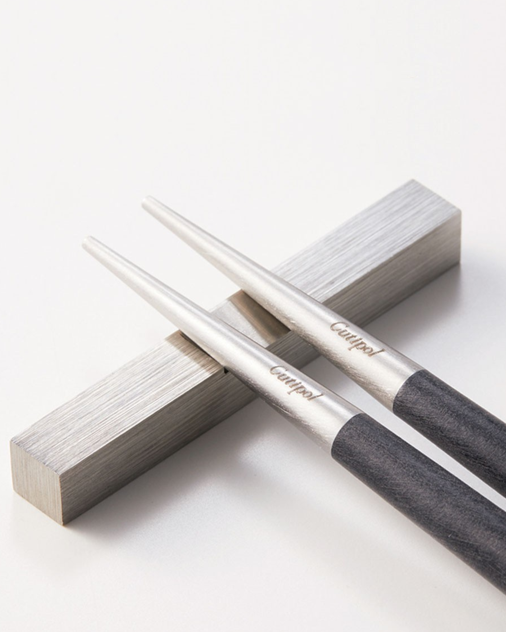 Goa Black Chopsticks Set - 2 pz + support