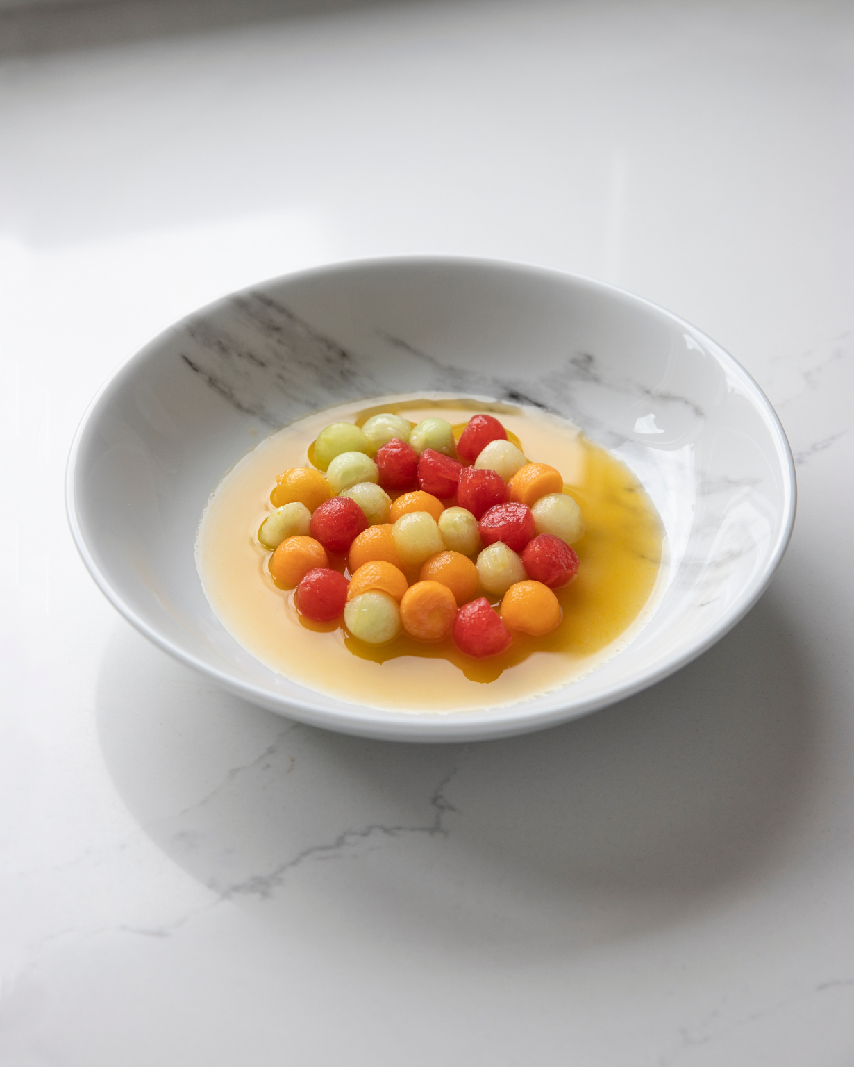 Tiefer Teller Marble