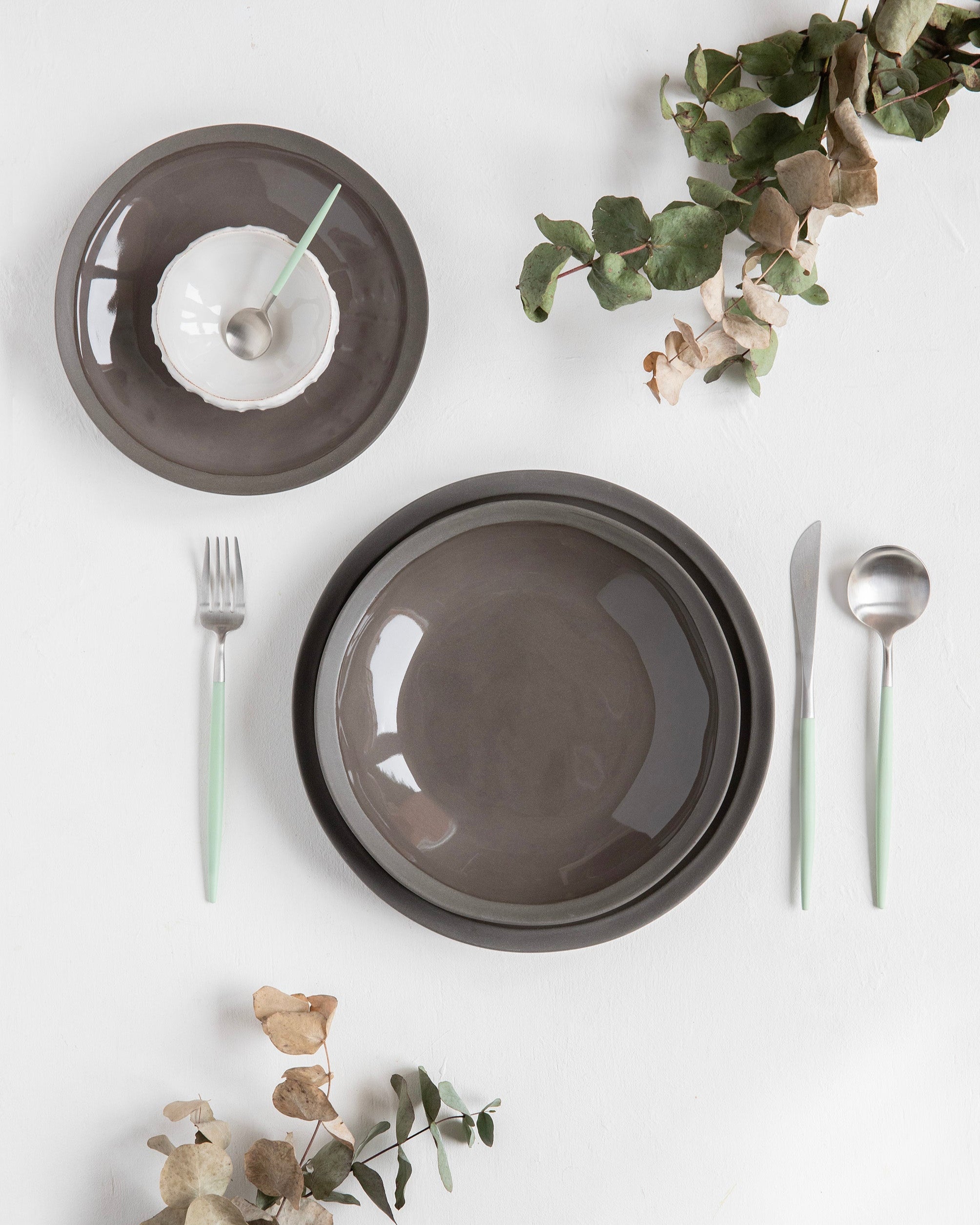 Plato hondo / pasta Terra