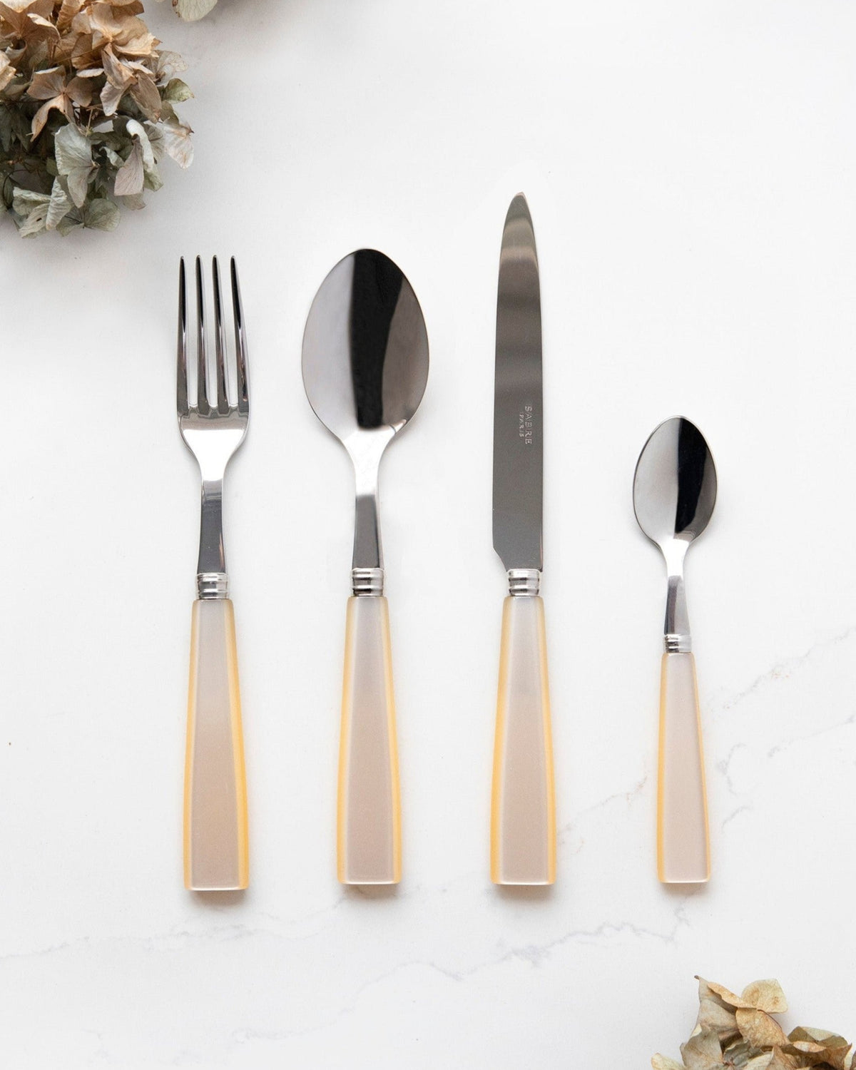 Sabre Icone Nacre 24-piece cutlery set