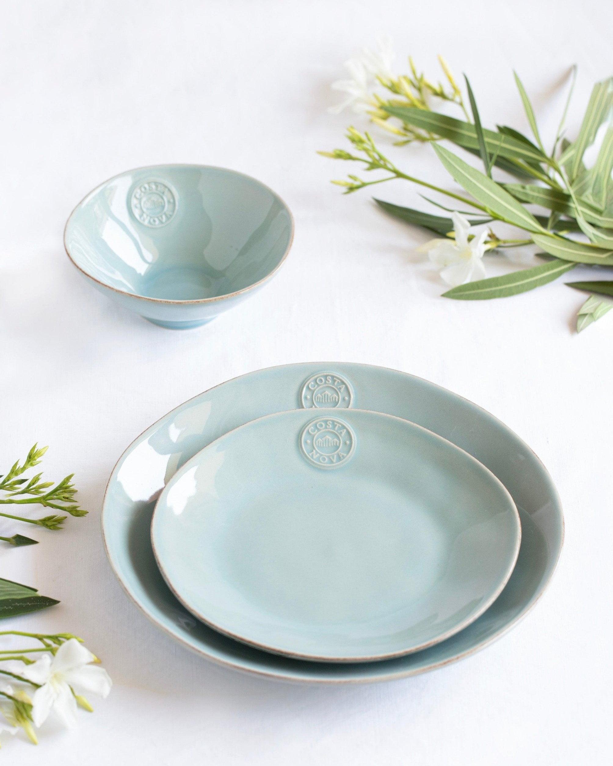 Nova Turquoise 13-piece Dinner Set
